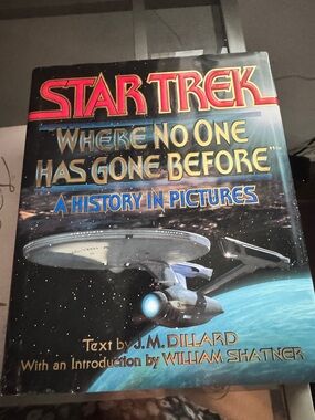 Star Trek: Where No One Has Gone Before - A History in Pictures (Black/Cream)